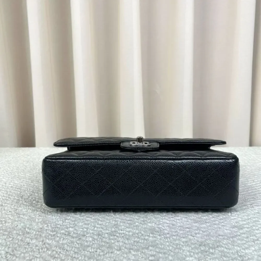 Chanel Women Pre-Loved Bag Very Good Condition